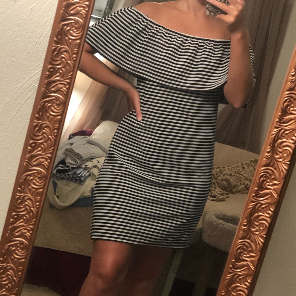 Cotton On Striped Off The Shoulder Dress - Picture 5 of 9